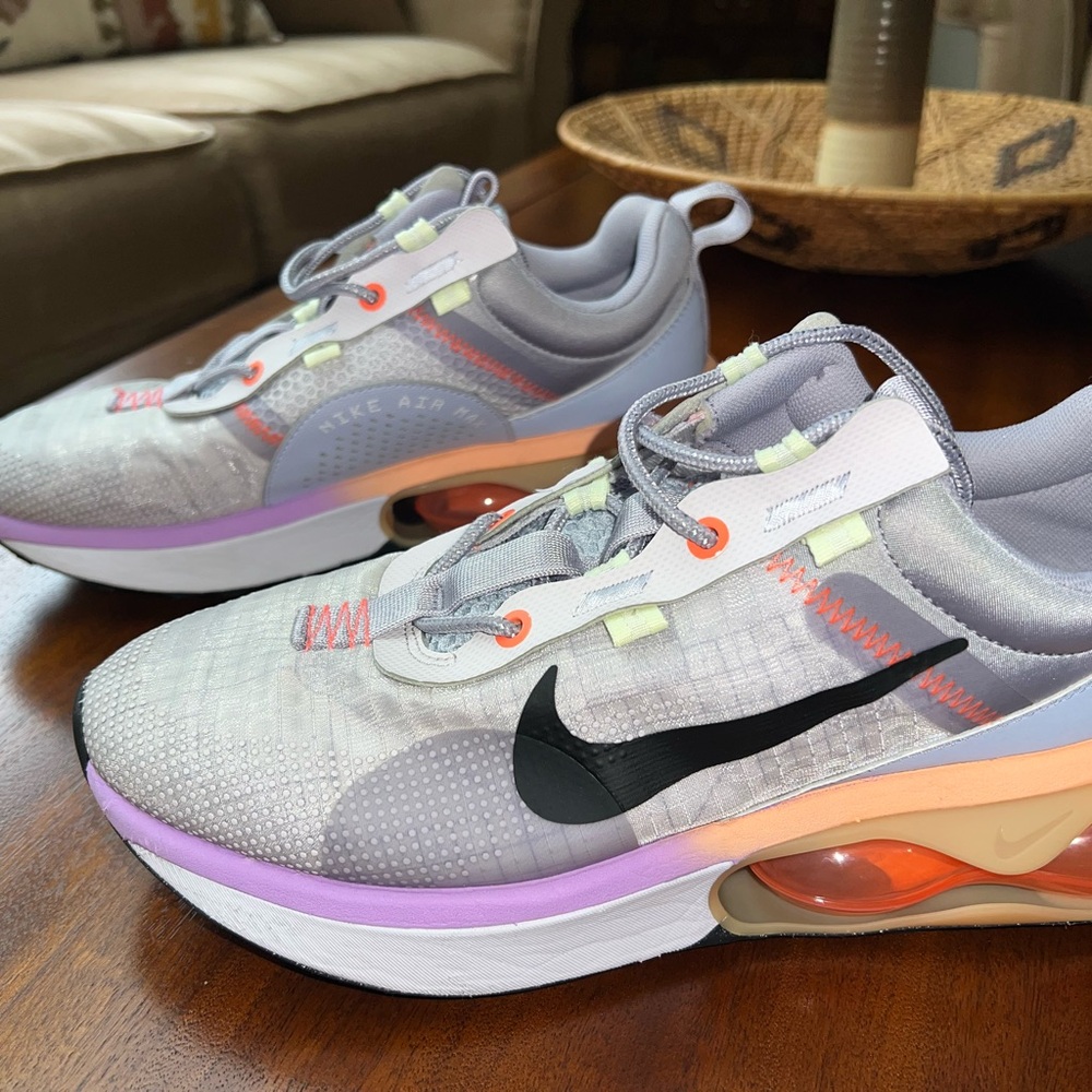 Nike Air Max 2021 Womens Venice Sneakers Lime Ice Ghost Black